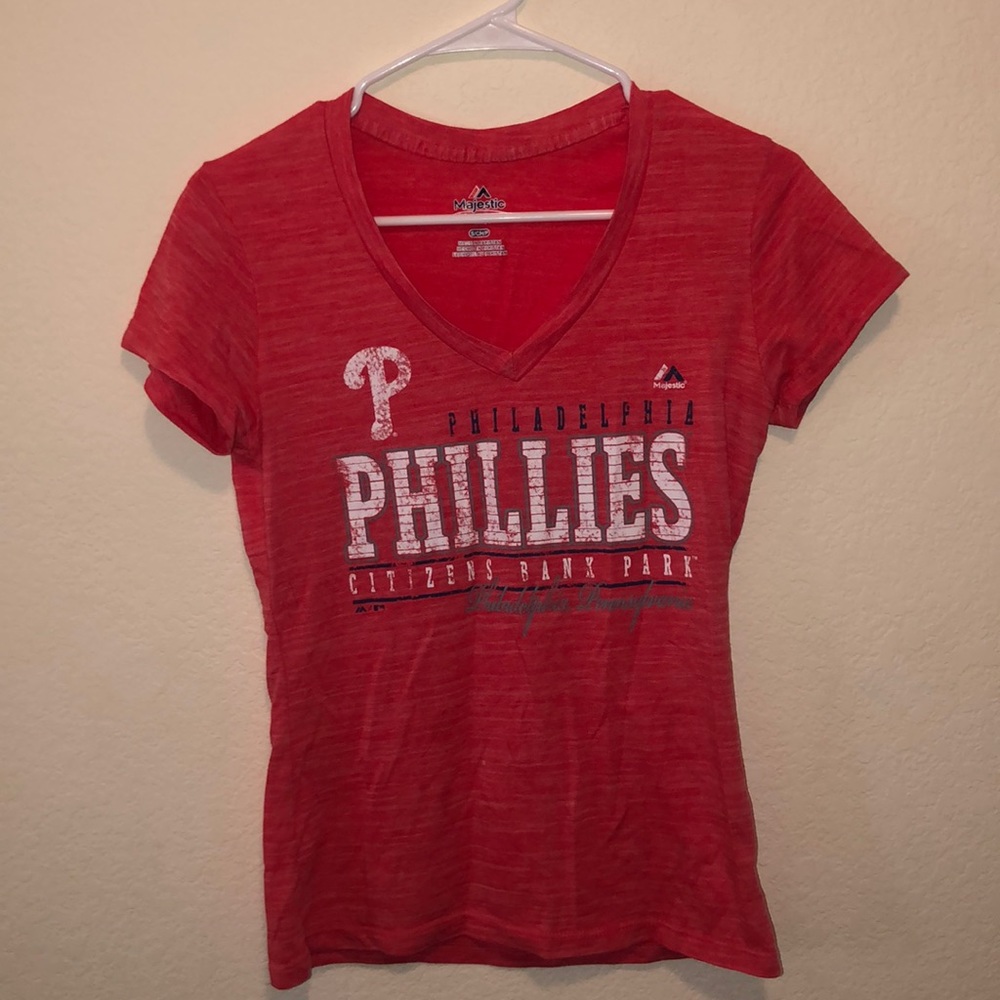 Philadelphia v-neck tee